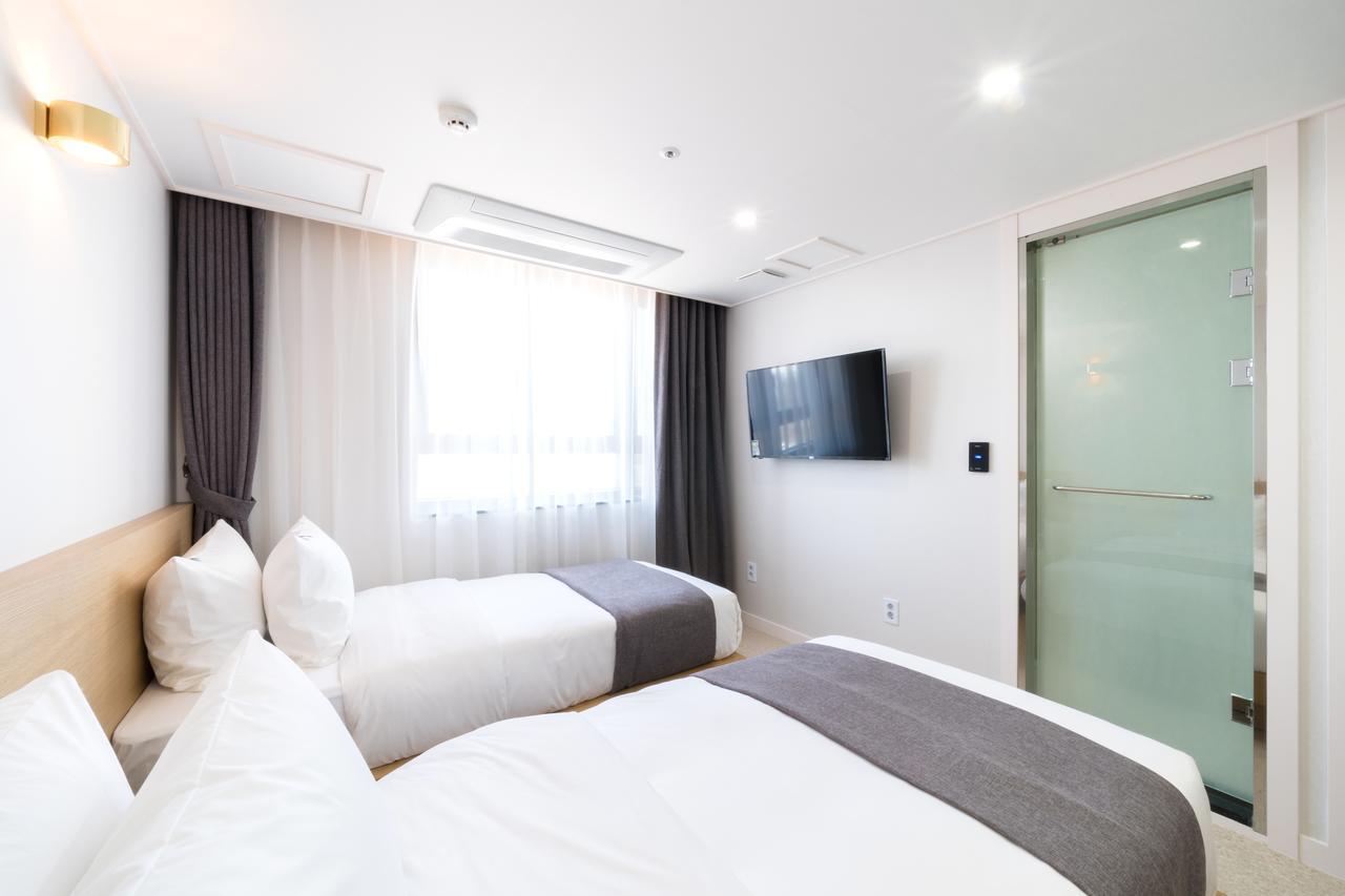 Incheon Airport Legend Hotel Exterior photo
