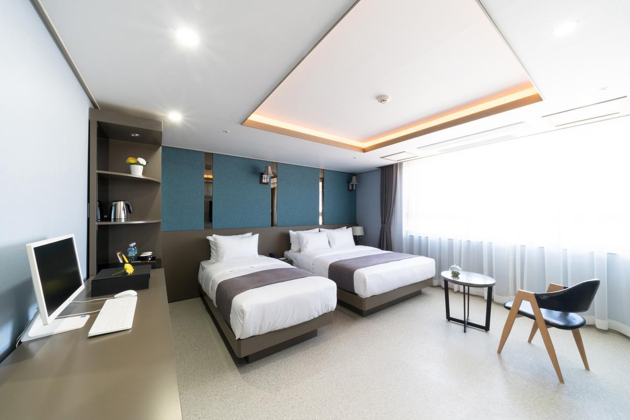 Incheon Airport Legend Hotel Exterior photo