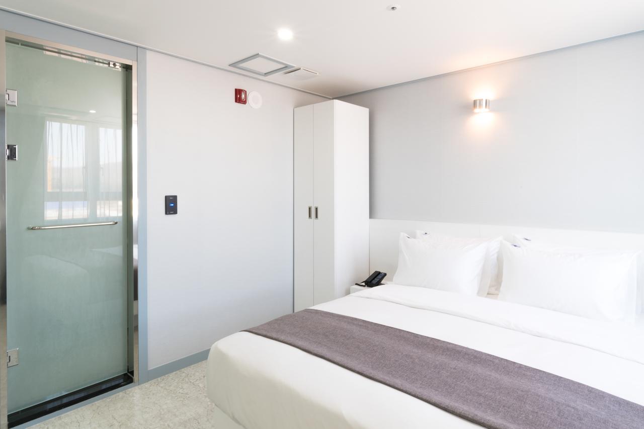 Incheon Airport Legend Hotel Exterior photo